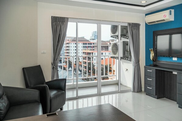 Standard Apartment, 1 Bedroom - New Nordic Club 2 by Apartwell (Pattaya)