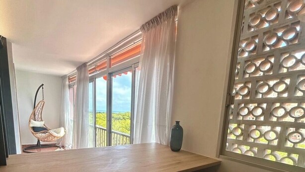 Interior - Elegant apartment with pool in El Saler (Valencia)