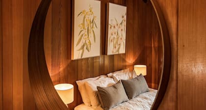 Basically Beachfront - Eagle Bay Treehouse