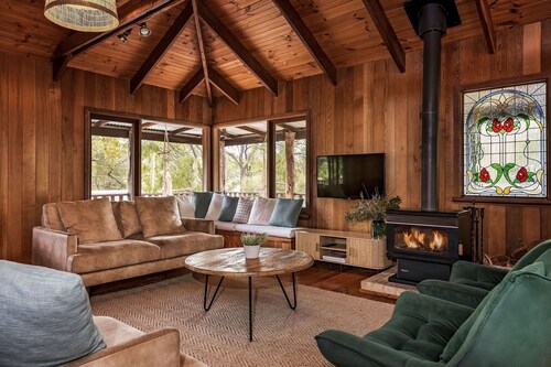 Basically Beachfront - Eagle Bay Treehouse