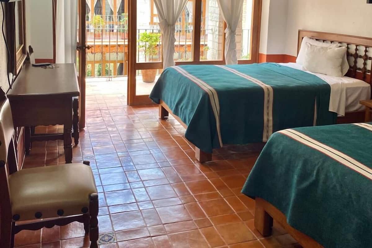 1 bedroom, laptop workspace, iron/ironing board, free WiFi