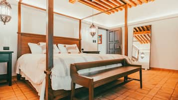 Rom – premium | Skrivebord for bærbar PC, strykejern/-brett og wi-fi (inkludert)