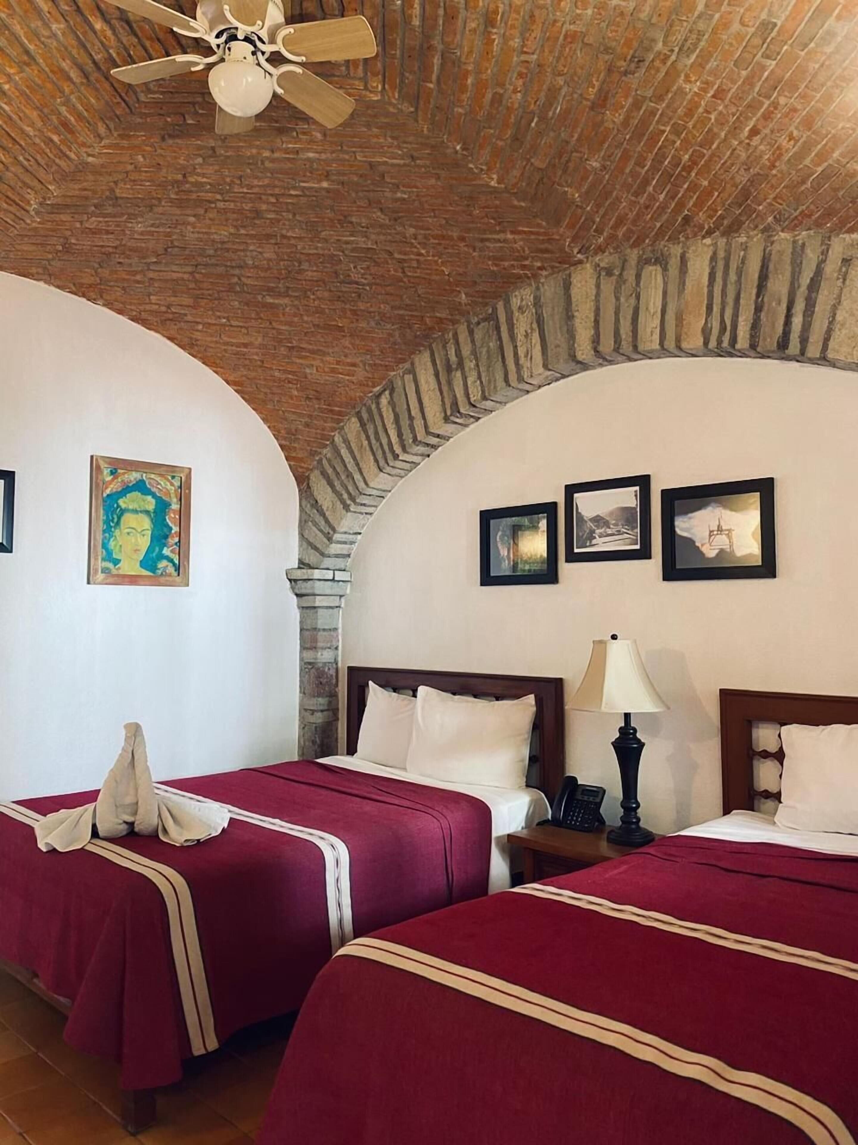 Classic Quadruple Room | Laptop workspace, iron/ironing board, free WiFi, bed sheets