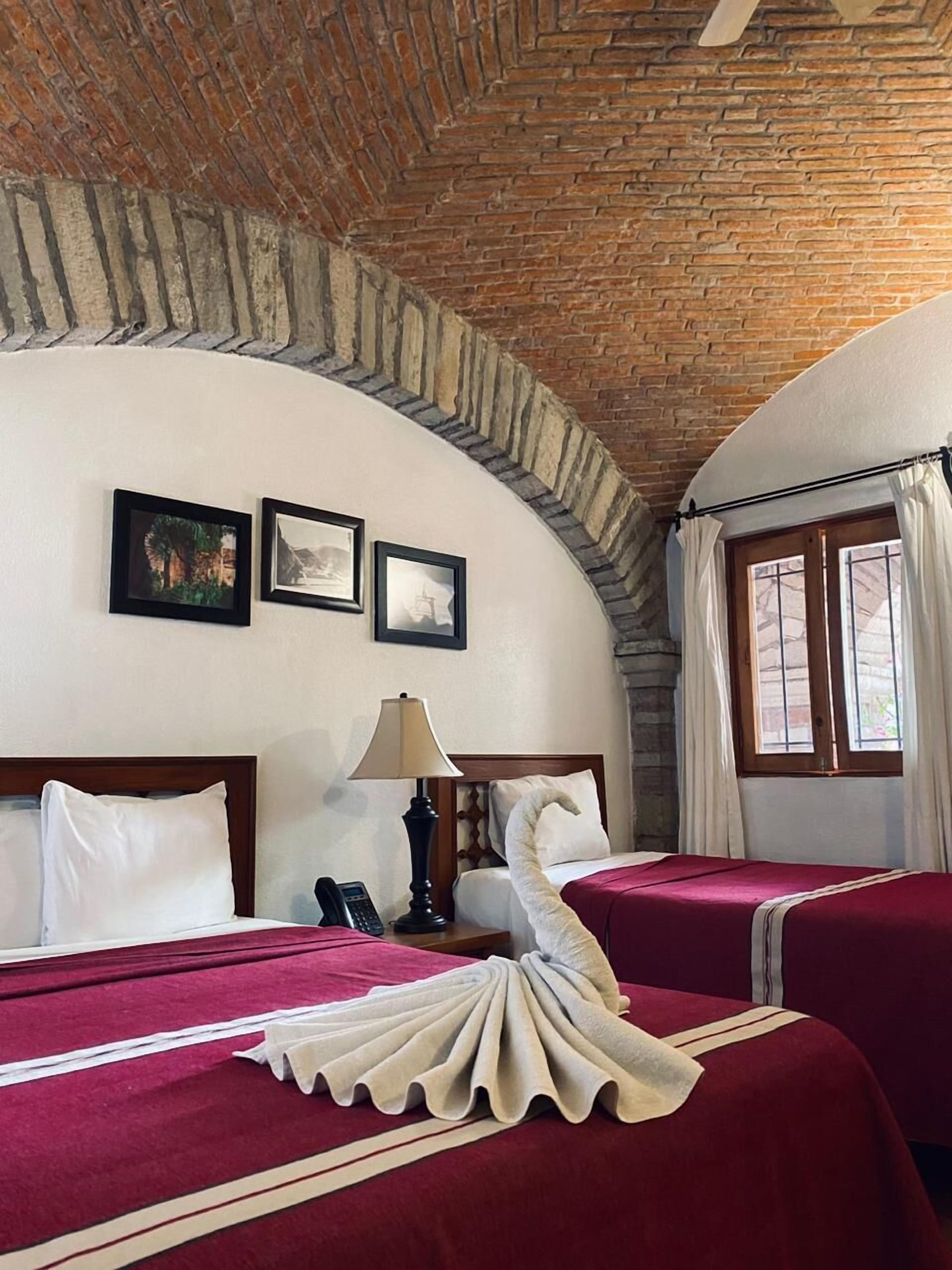 Standard Room | Laptop workspace, iron/ironing board, free WiFi, bed sheets