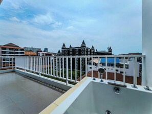 Luksus-lejlighed - balkon - byudsigt | Balkon