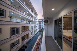 Classic Studio | Balcony view