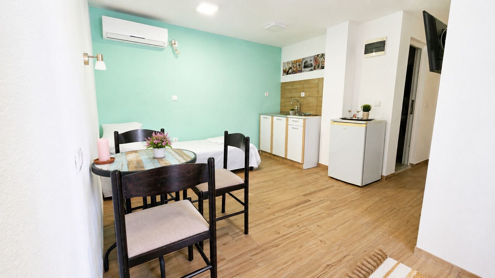 Family Apartment, Garden View | Minibar, in-room safe, soundproofing, WiFi (free)