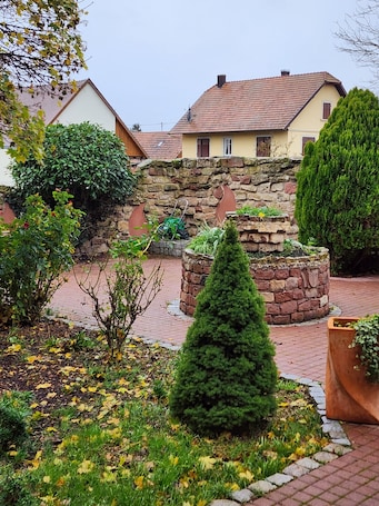 Property grounds. LUPULUS" apartment. Ideal for a family holiday
