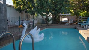 Utomhuspool