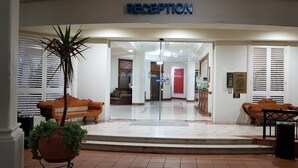 Lobby - Apartment with Sea View Gold Coast high floor S80 (gold coast)