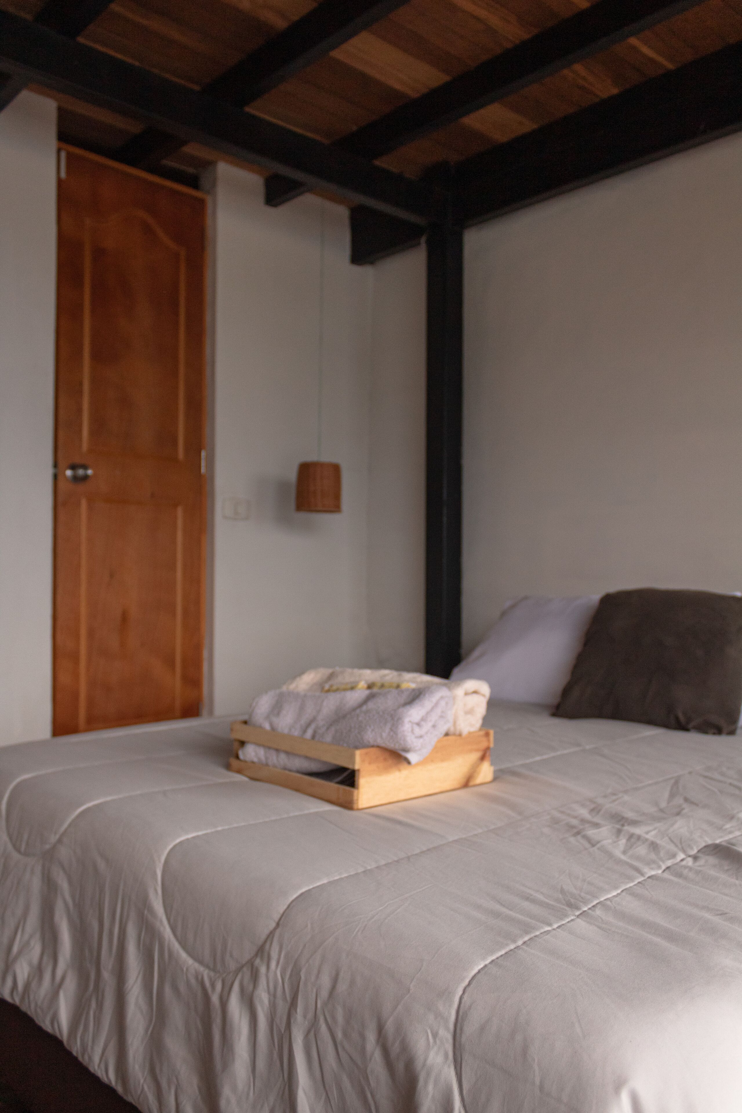 1 soverom, wi-fi (inkludert) og sengetøy