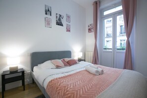 3 soverom, strykejern/-brett, reiseseng for barn og wi-fi