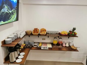Free daily buffet breakfast - Inti Pacha Machupicchu (Machu Picchu)