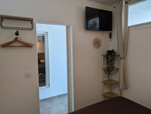 Iron/ironing board - Sol-y-Days le Royal for 4 pers Facing sea with parking (Le Grau-du-Roi)