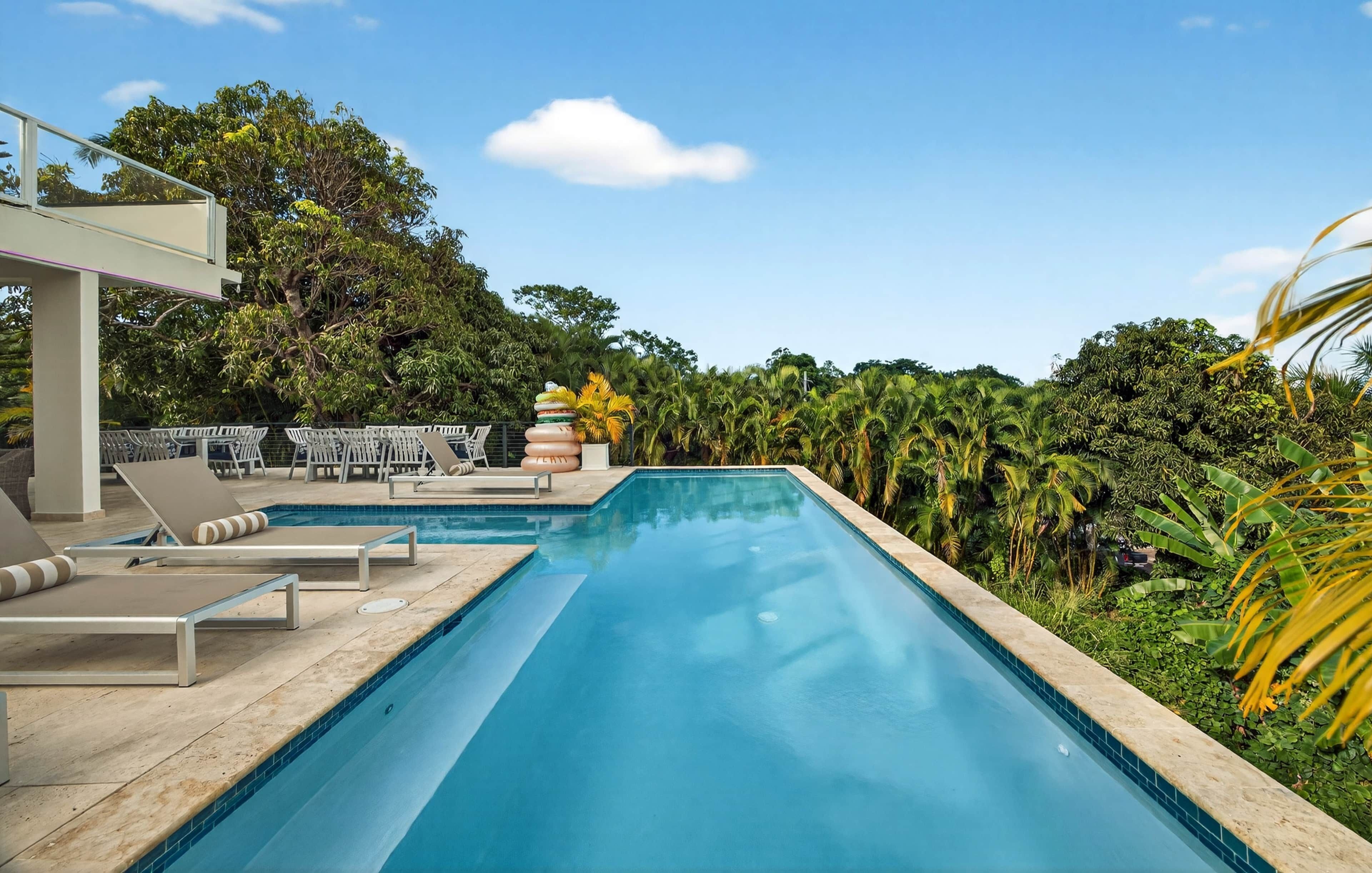 Et oppvarmet basseng