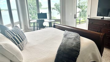 3 Schlafzimmer, Schreibtisch, Bügeleisen/Bügelbrett, WLAN