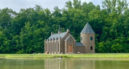 Hogwarts Themed Castle! 10 Acres - An Amazing Experience!