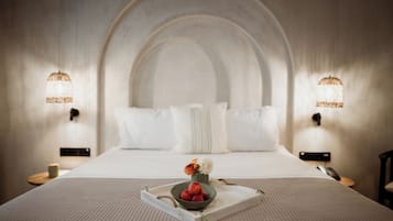 Bộ đồ giường kháng dị ứng, nệm Select Comfort, két bảo mật tại phòng