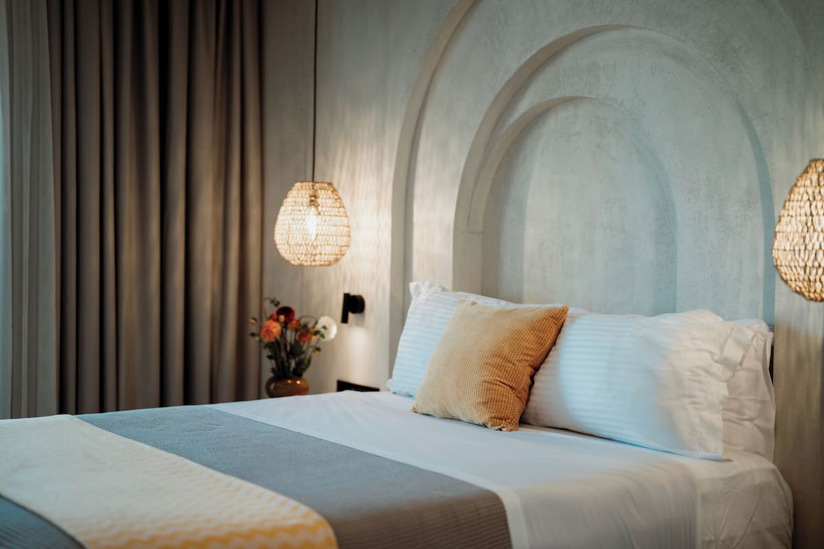 Kamar Triple Deluks | 1 kamar tidur, seprai antialergi, dan tempat tidur Select Comfort