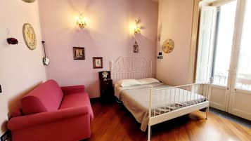 1 bedroom, free WiFi, bed sheets