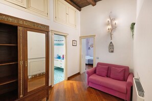 Interior - Holiday Home 'Dreams Apartment' with Private Terrace, Balcony and Wi-Fi (Vietri sul Mare)