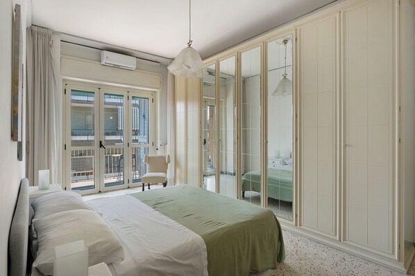 3 chambres, fer et planche à repasser, Wi-Fi gratuit, draps fournis