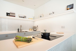 Private kitchen - Casa Santini | Seafront Ortigia Townhouse with Roof Terrace | 3 Bed 3 Bath (Siracusa)