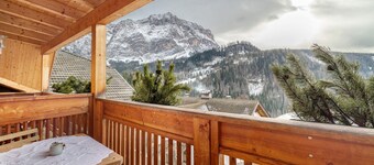 Apartment 'Rit' with Mountain View, Shared Garden and Wi-Fi
