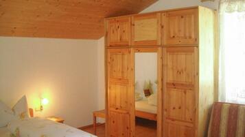 1 habitación, wifi gratis y ropa de cama