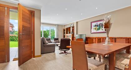 Maison de campagne "Casa La Manzana" avec vue sur les montagnes, terrasse privée et Wi-Fi