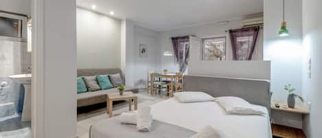 1 bedroom, iron/ironing board, free WiFi, bed sheets