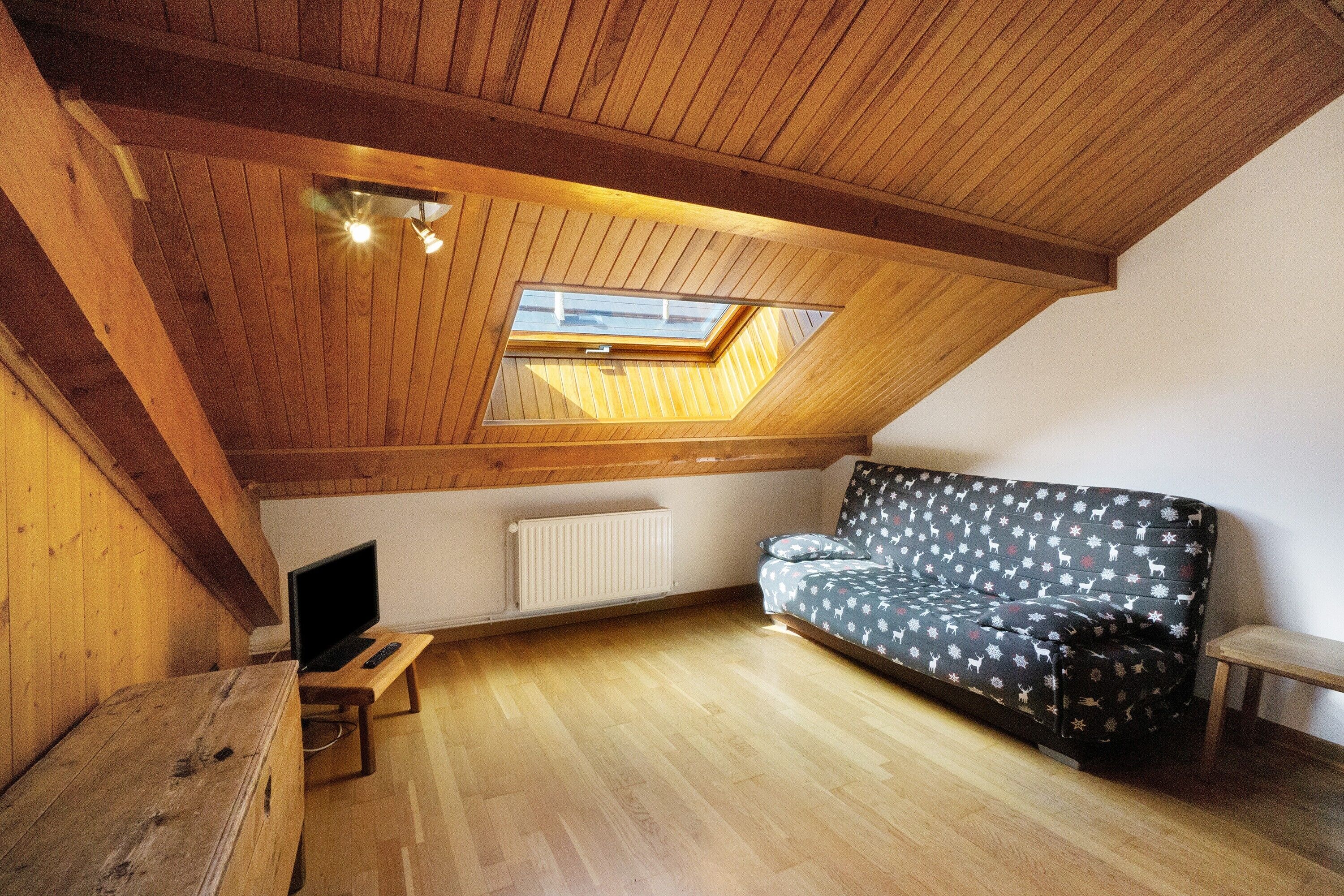 Chalet 'La Grange Villard' Avec Vue Sur Les Montagnes, Balcon Et Wi-fi - Albiez-Montrond