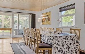 Dining - 5 bedroom amazing home in Jægerspris (Jægerspris)