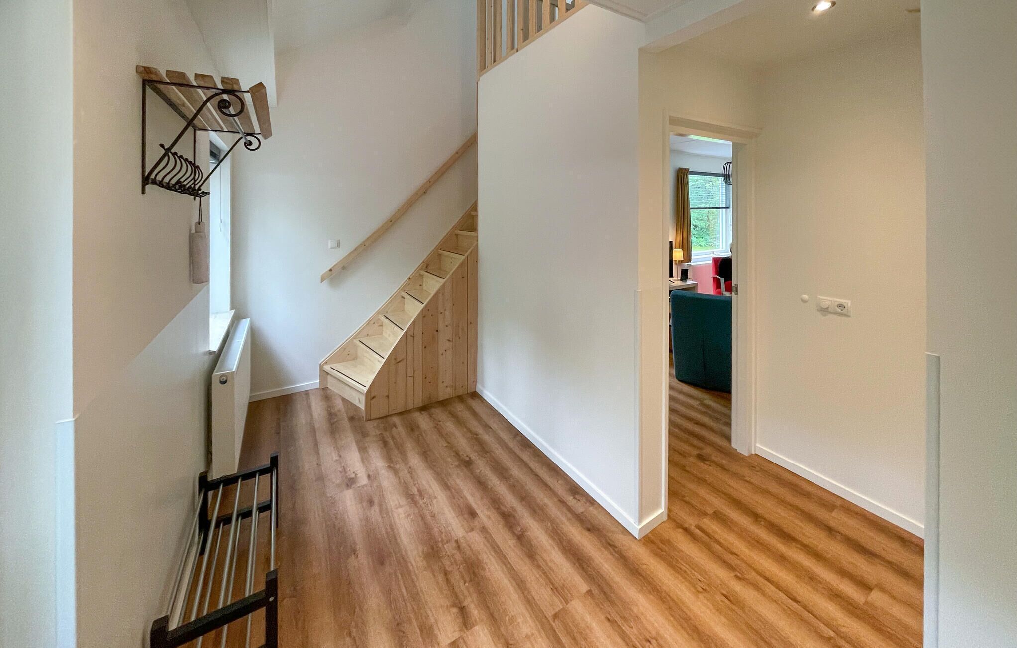 المنشأة من الداخل