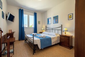 2 soverom, strykejern/-brett, wi-fi (inkludert) og sengetøy