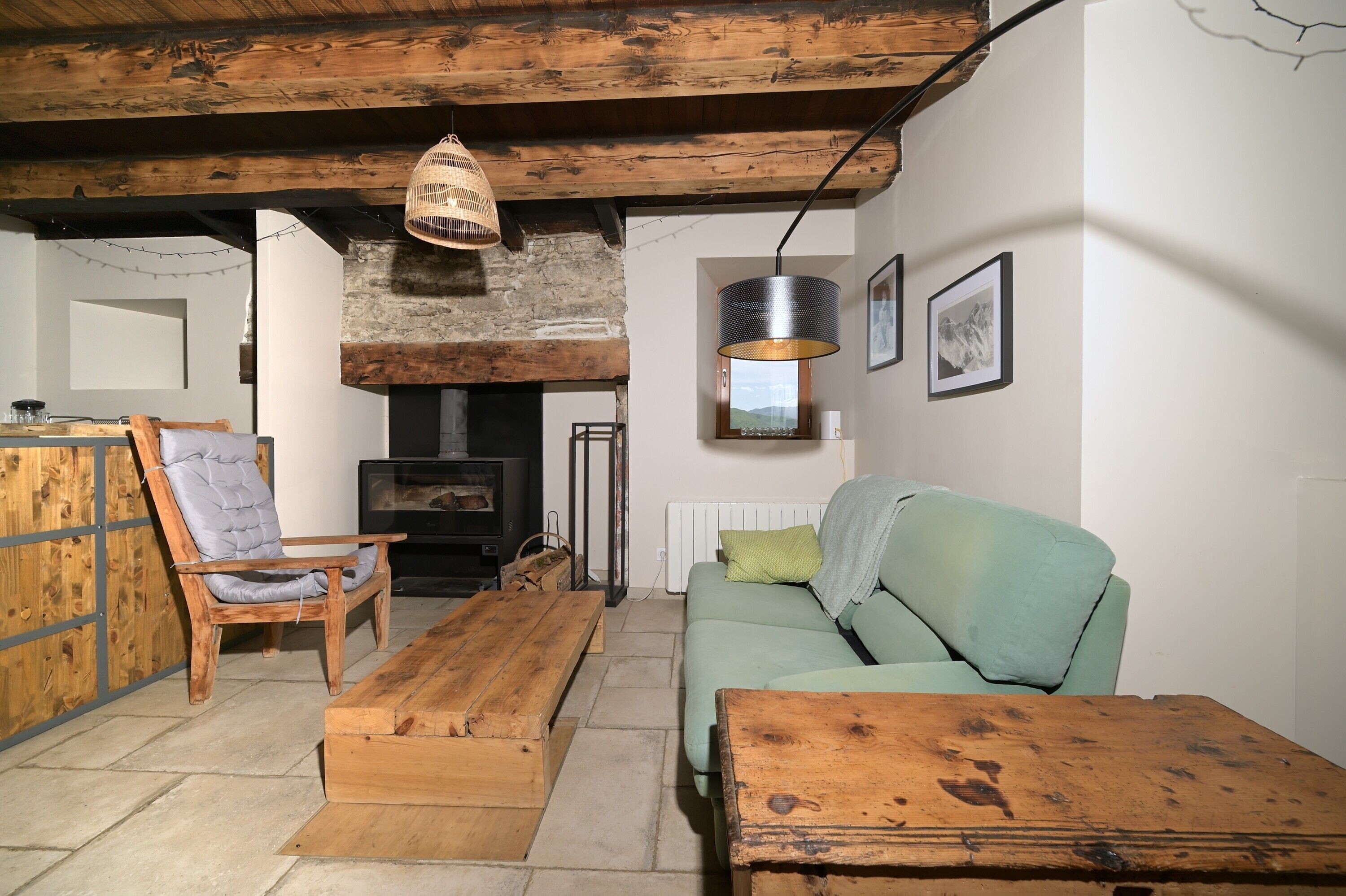 Cheminée, lecteur de DVD