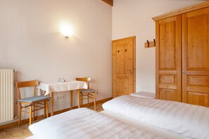 2 habitaciones, wifi gratis y ropa de cama 