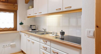 Apartment 'Appartment Love' with Mountain View, Shared Garden and Wi-Fi