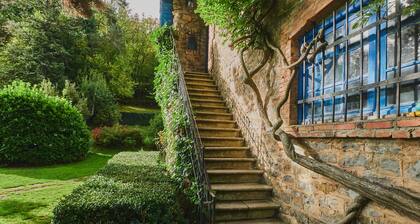 Country House 'La Fabrica De Cabornera' with Mountain View and Private Garden