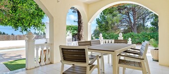 Holiday Home 'Can Manya' with Private Pool, Private Terrace and Private Garden
