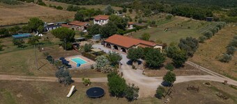 Apartment 'Appartamento Sofia' with Shared Pool, Wi-Fi and Air Conditioning