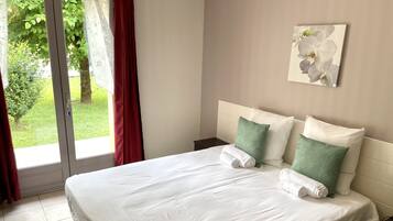 4 habitaciones, tabla de planchar con plancha y wifi gratis