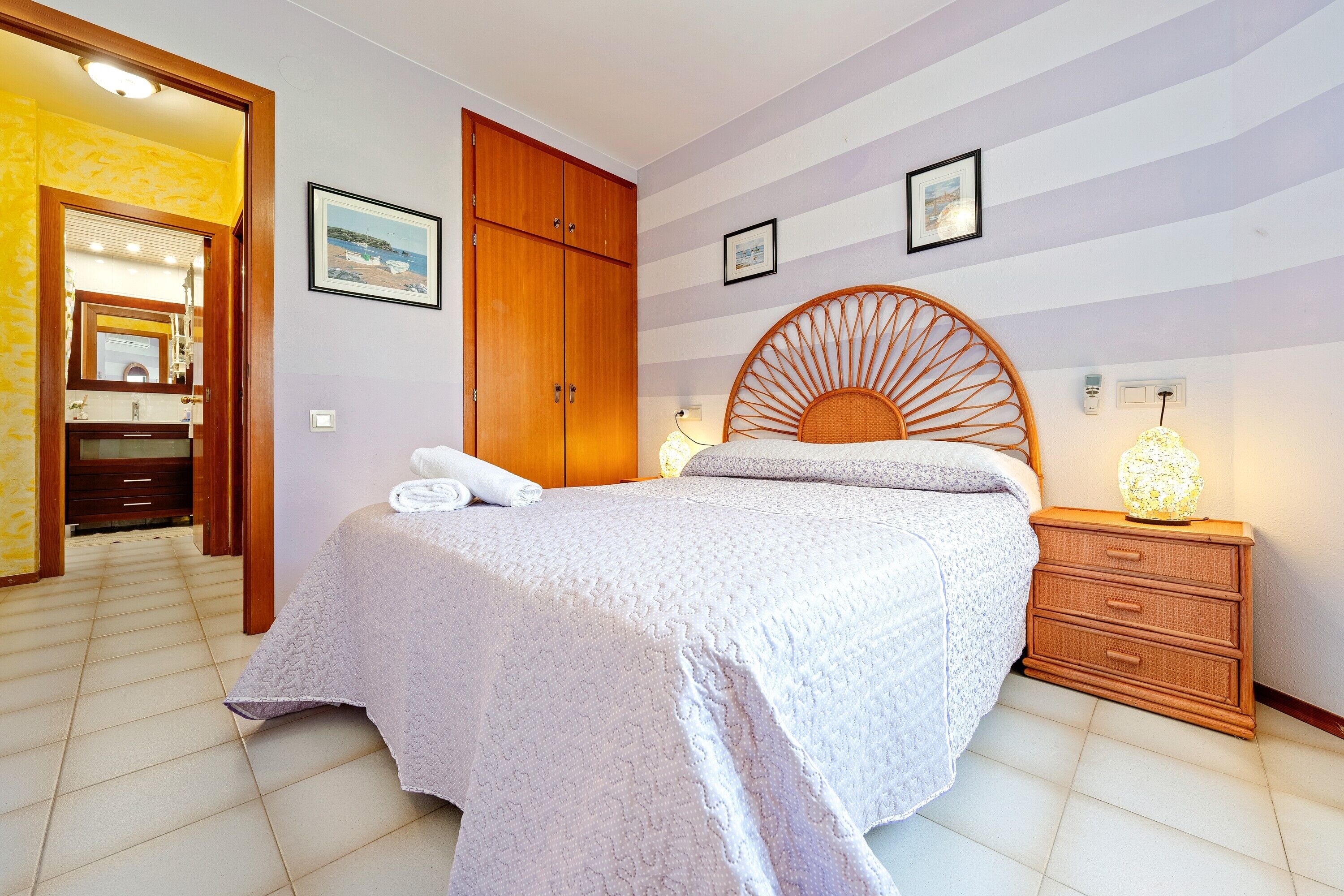 2 soveværelser, gratis Wi-Fi, sengetøj