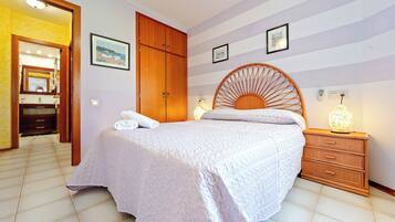 2 habitaciones, wifi gratis y ropa de cama