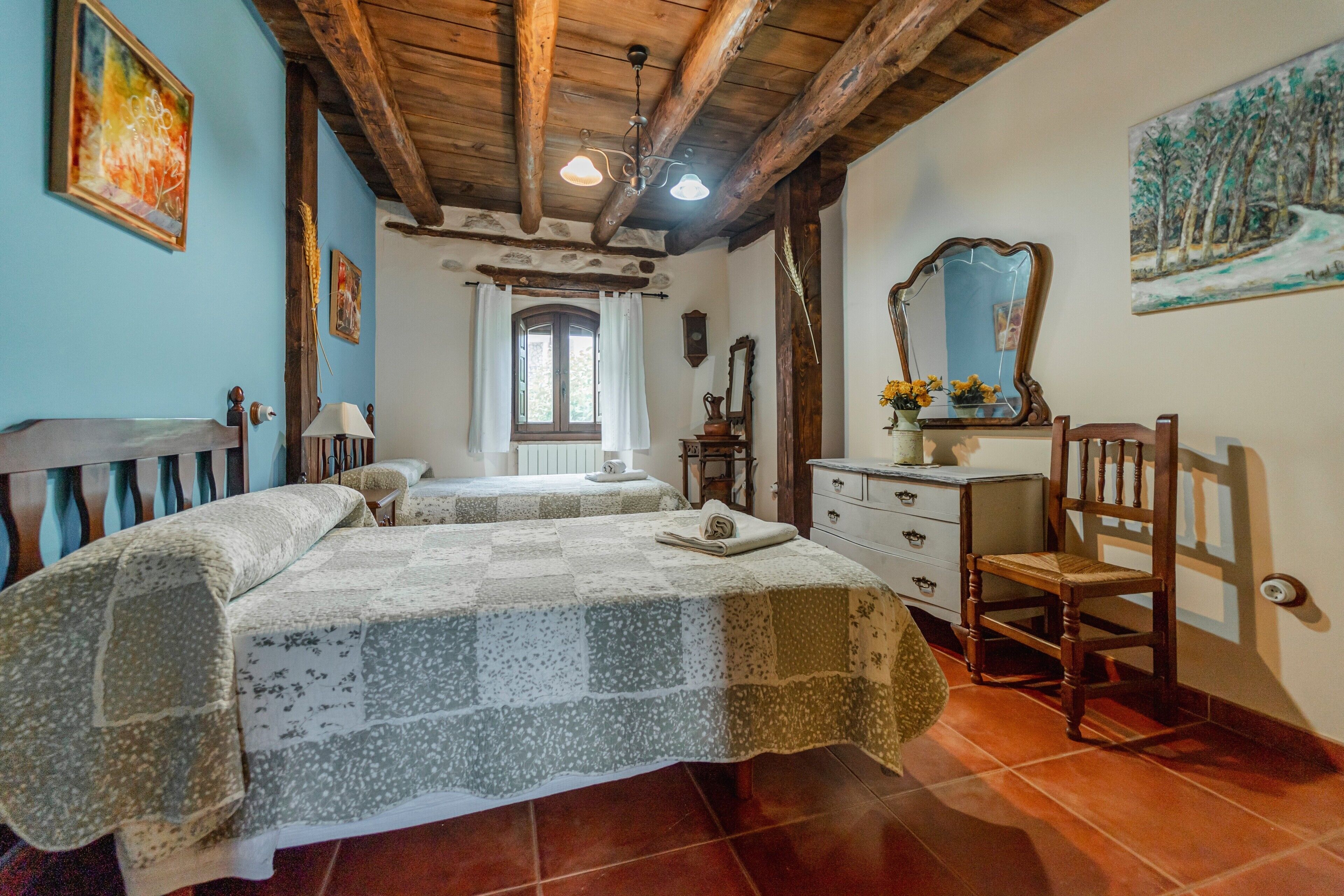 5 chambres, Wi-Fi gratuit, draps fournis