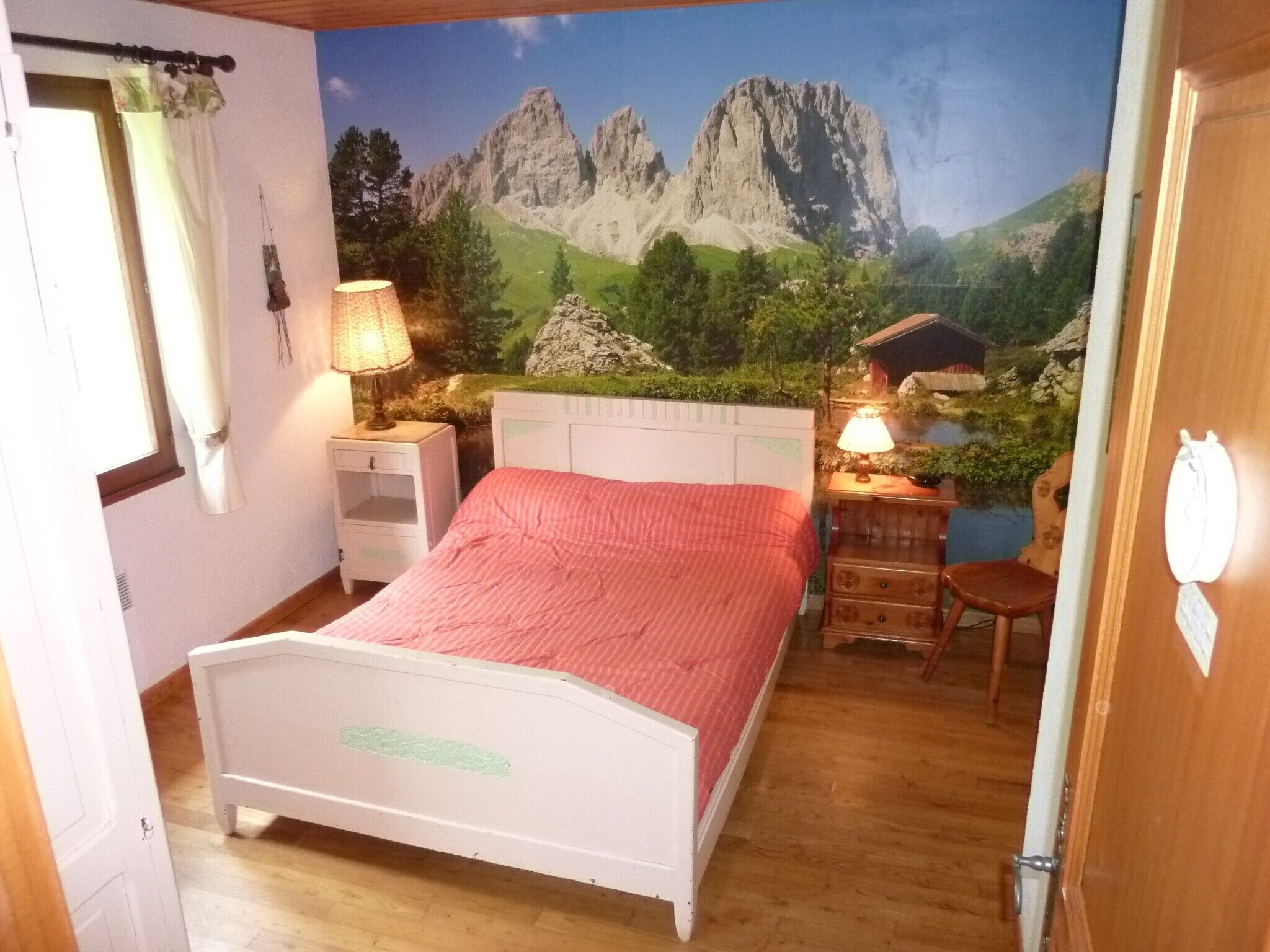 5 camere, ferro/asse da stiro, Wi-Fi gratuito