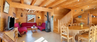 Chalet 'Pastorale Au Pied Des Pistes' with Mountain View, Shared Pool, and Wi-Fi
