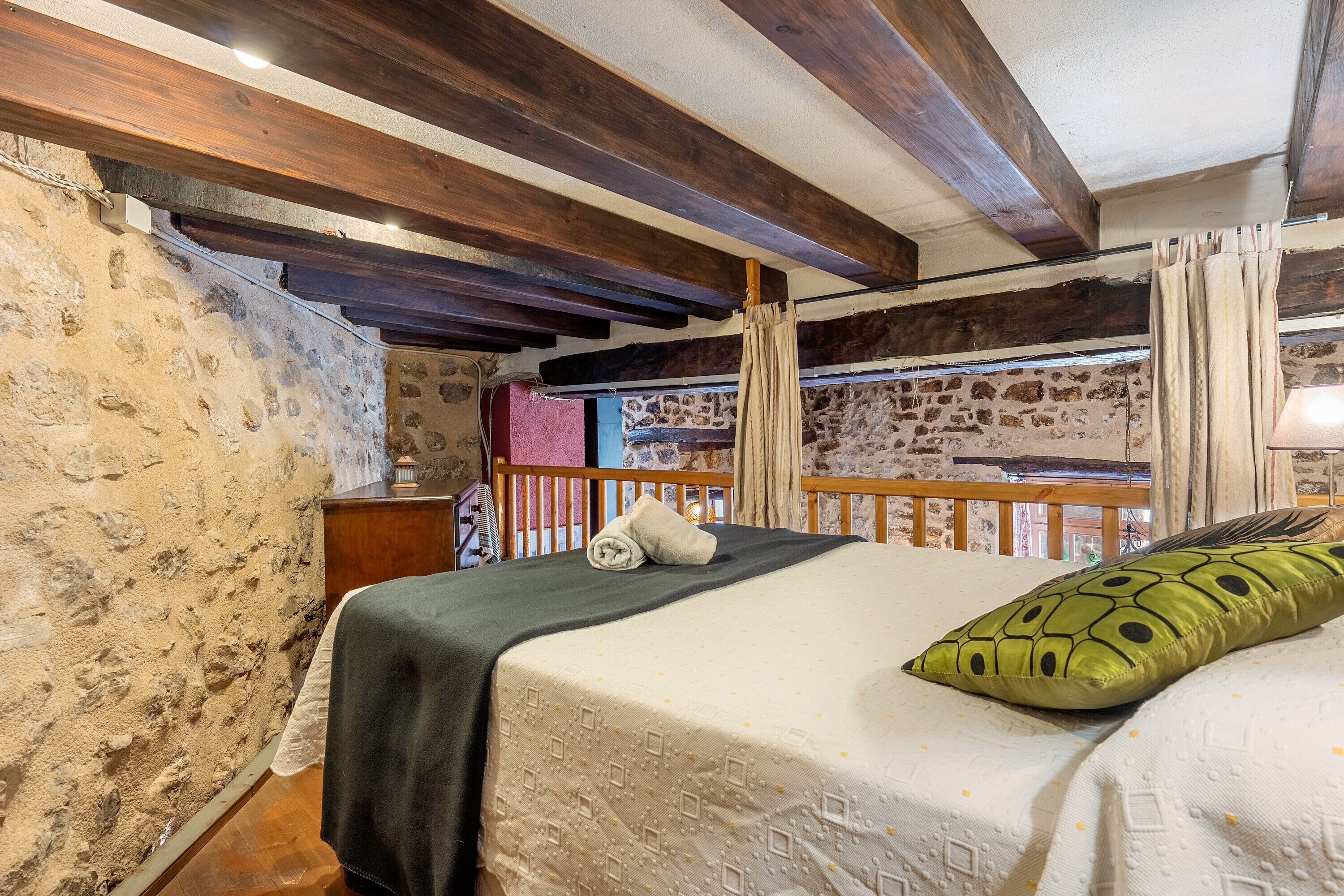 3 slaapkamers, een strijkplank/strijkijzer, gratis wifi