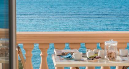 Apartment 'Villa Corallo - Acqua Marina' with Sea View, Wi-Fi and Air Conditioning