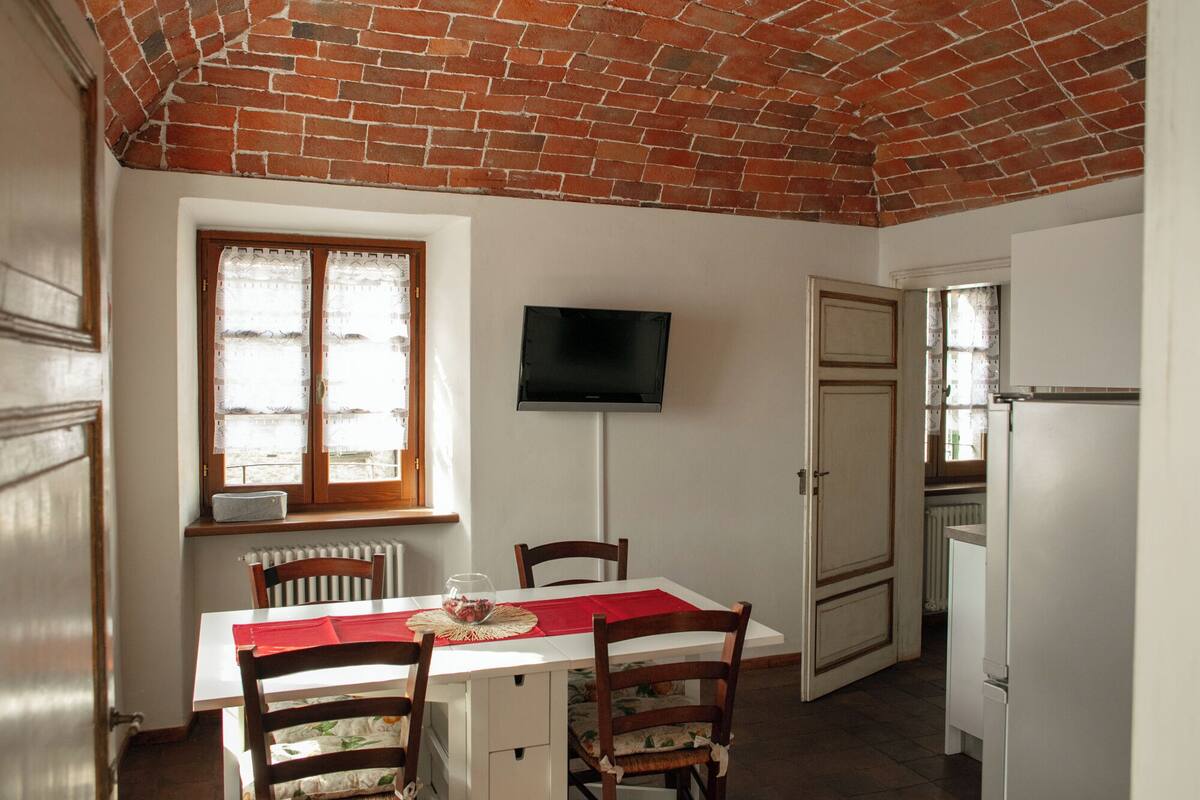 Apartment, 2 Bedrooms | Living area